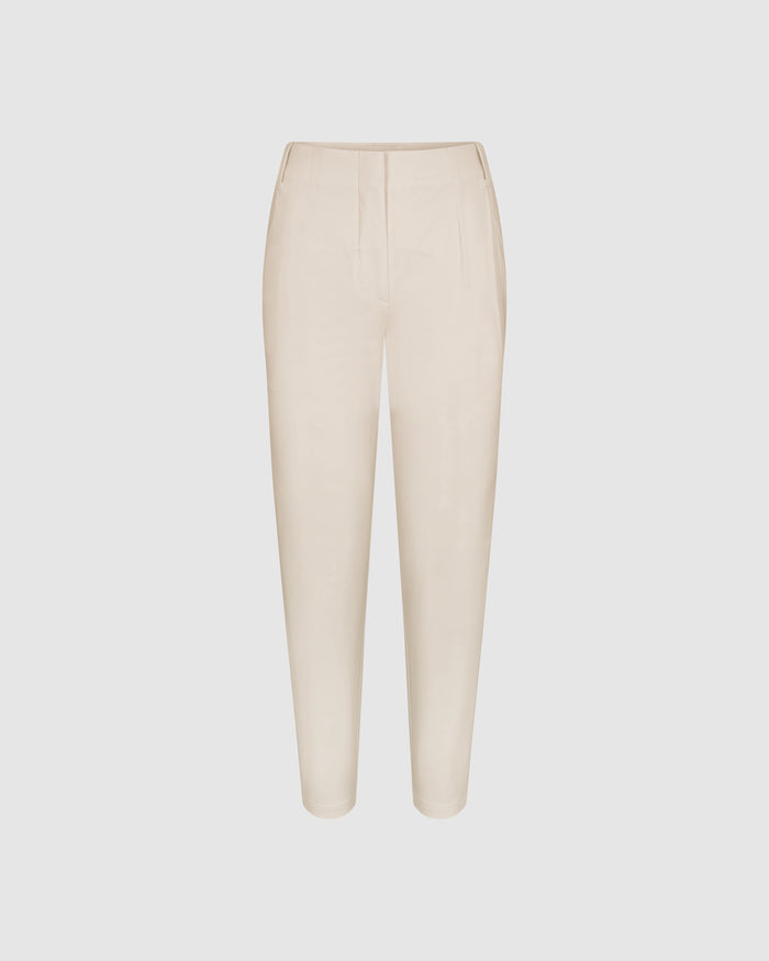 Kate Pant