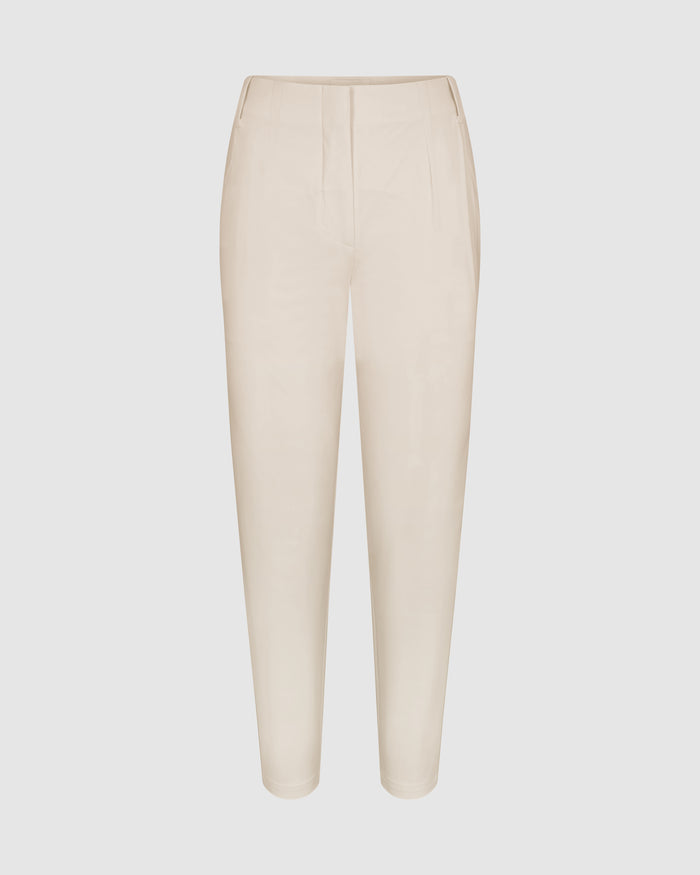 Kate Pant